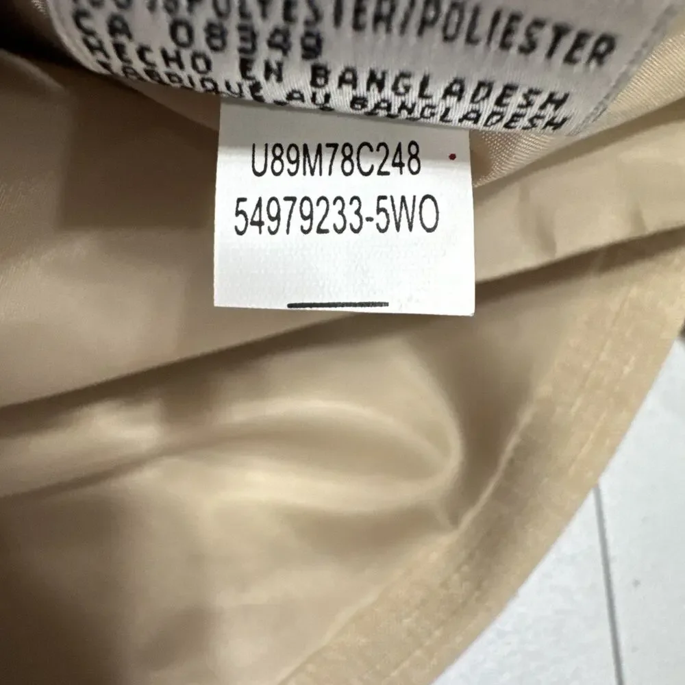 Le Suit Women's Blazer Jacket Pleated Colar Three Button Size 18 Beige Classic - Picture 5 of 10